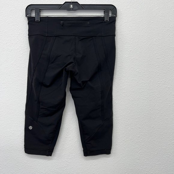 Lululemon black cropped gathered‎ leggings womens solid midrise  Size: 6 - Picture 6 of 7
